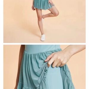 Ballerina active dress